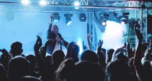 DJ Wolfgang sorgt für beste Stimmung